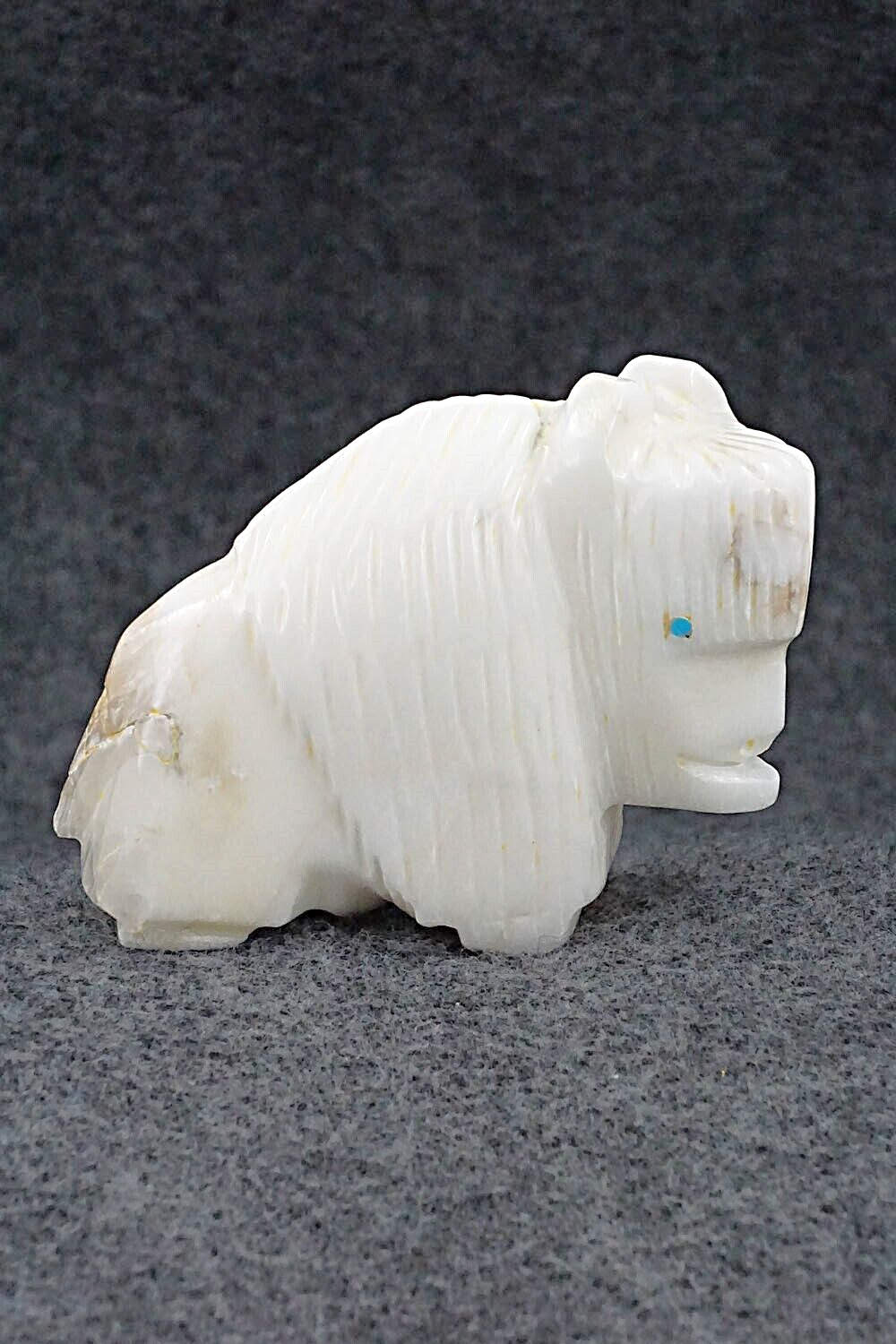 Buffalo Zuni Fetish Carving - Gilbert Lonjose
