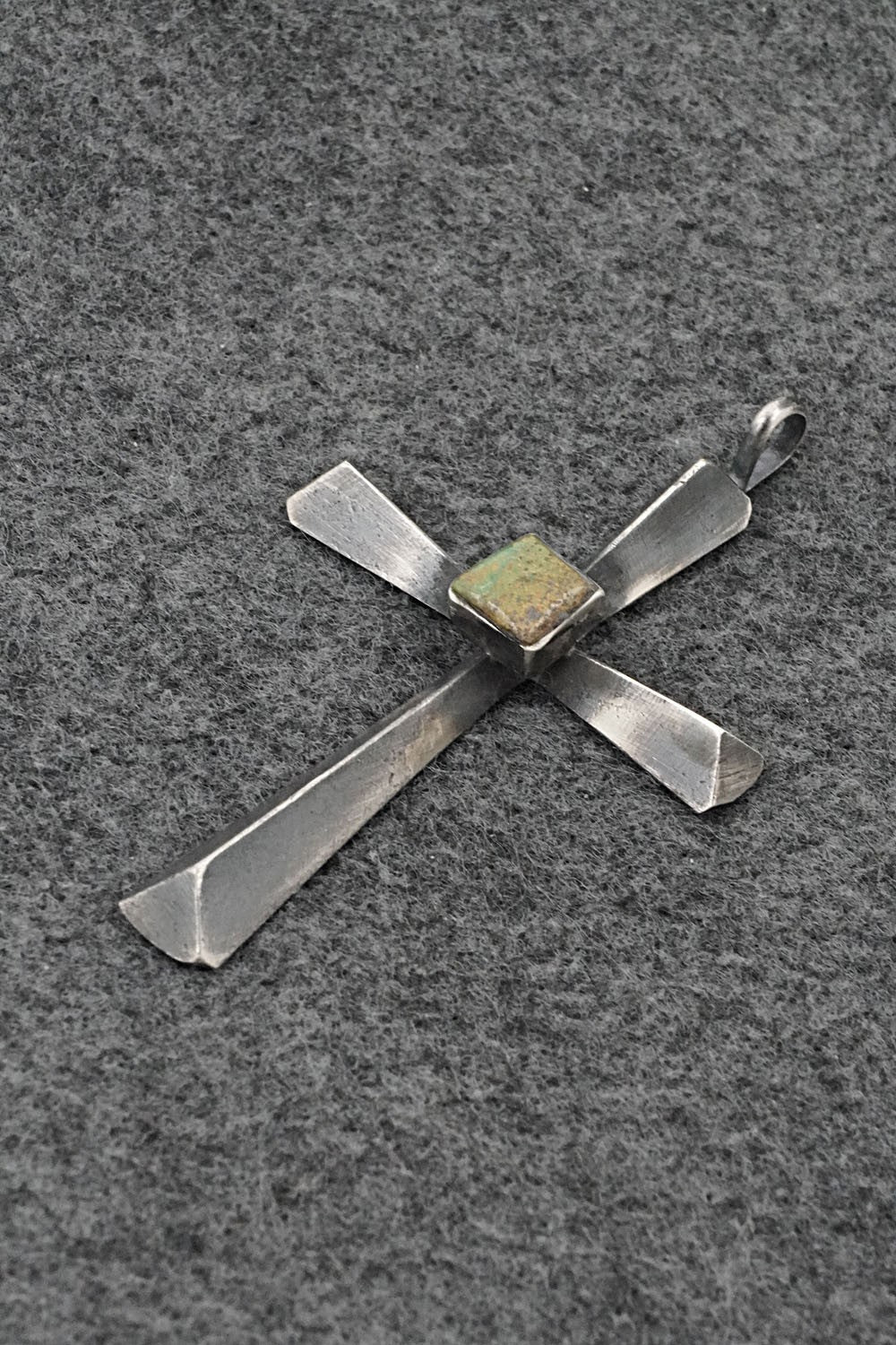 Turquoise & Sterling Silver Pendant - Raymond Betsoi