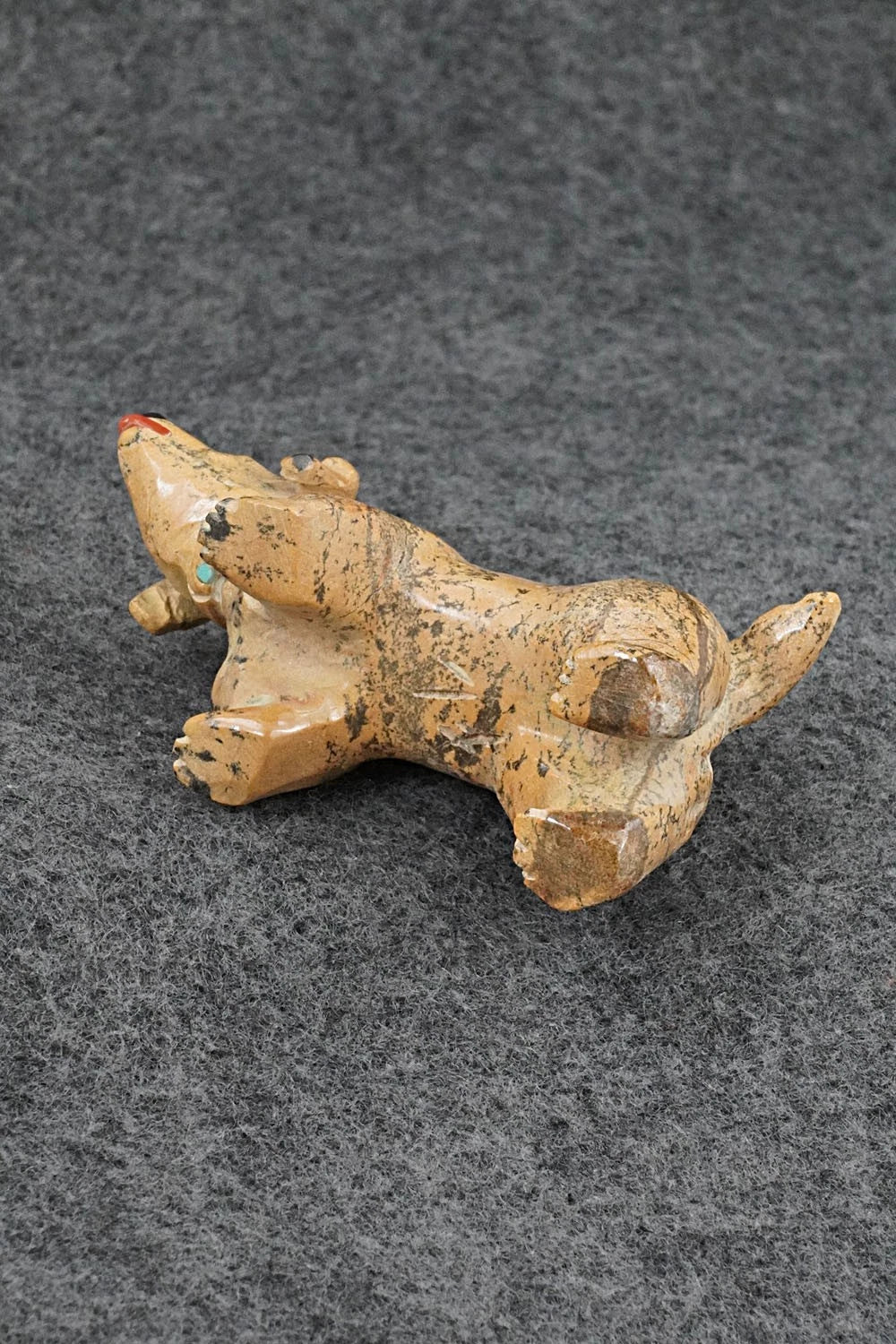 Dog Zuni Fetish Carving - Freddie Leekya
