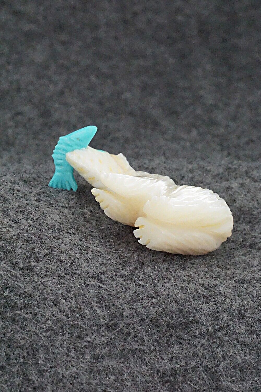Bear with Fish Zuni Fetish Carving - Andres Quandelacy