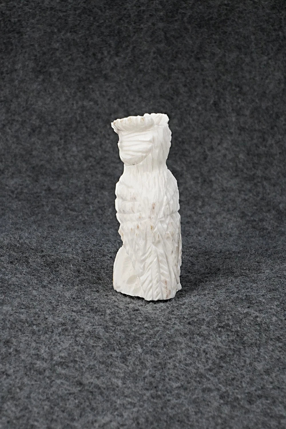 Owl Zuni Fetish Carving - Chris Peina