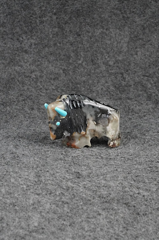 Buffalo Zuni Fetish Carving - Todd Etsate