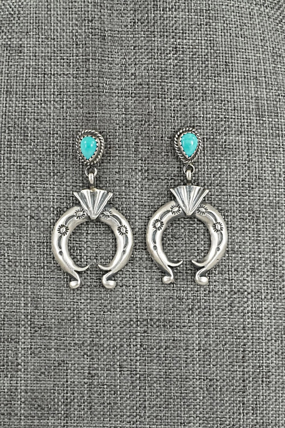 Turquoise & Sterling Silver Earrings - Verley Betone