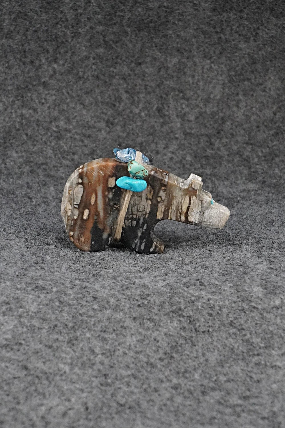Bear Zuni Fetish Carving - Cletus Natewa
