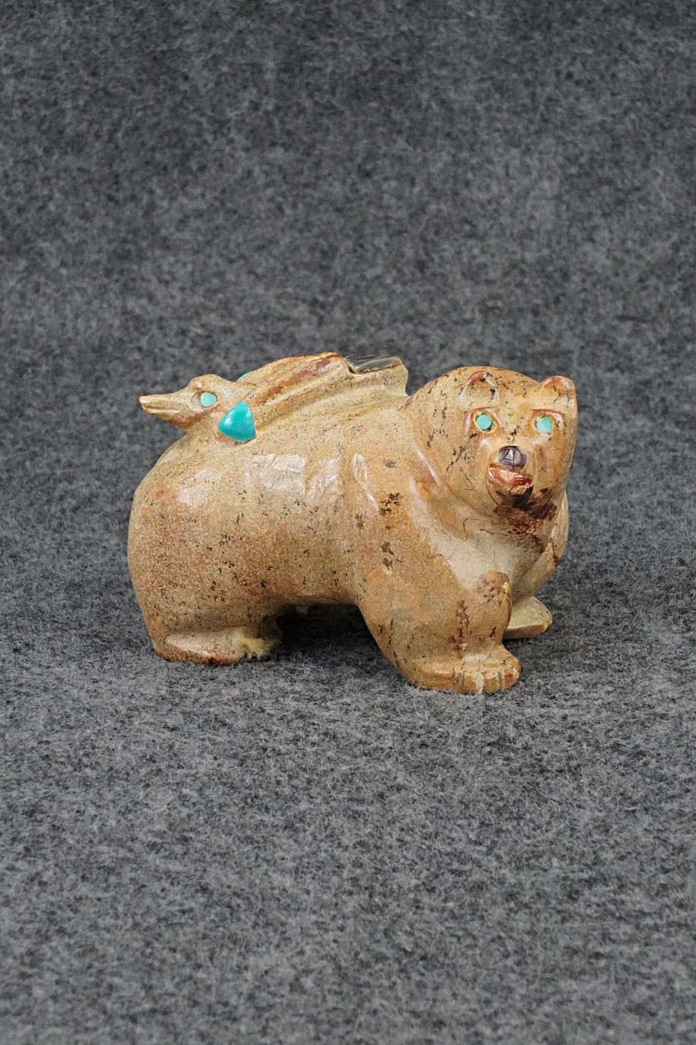 Bear Zuni Fetish Carving - Freddie Leekya