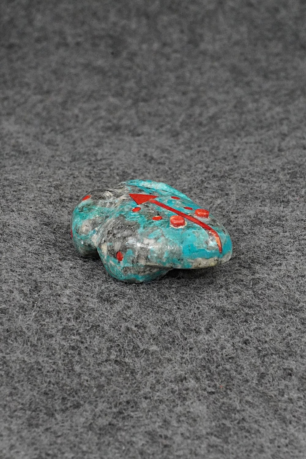 Frog Zuni Fetish Carving - Bernard Laiwekete