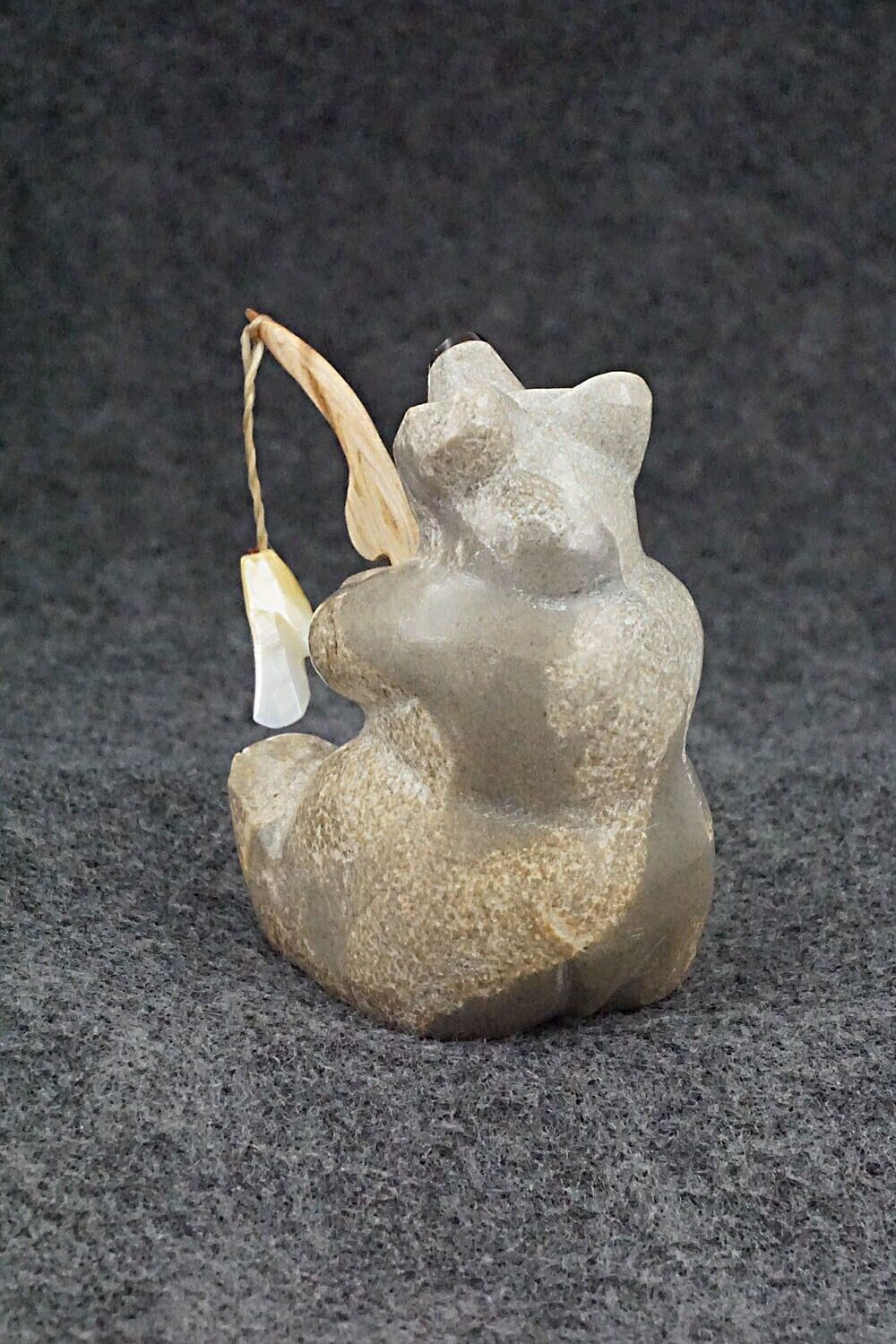 Bear with Fishing Pole Zuni Fetish Carving - Enrike Leekya