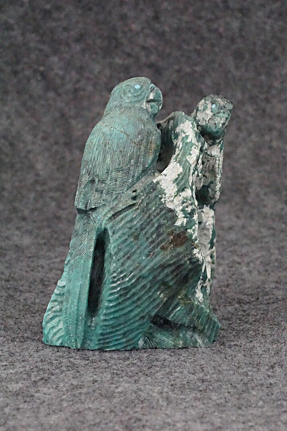 Parrots Zuni Fetish Carving - Colin Weeka