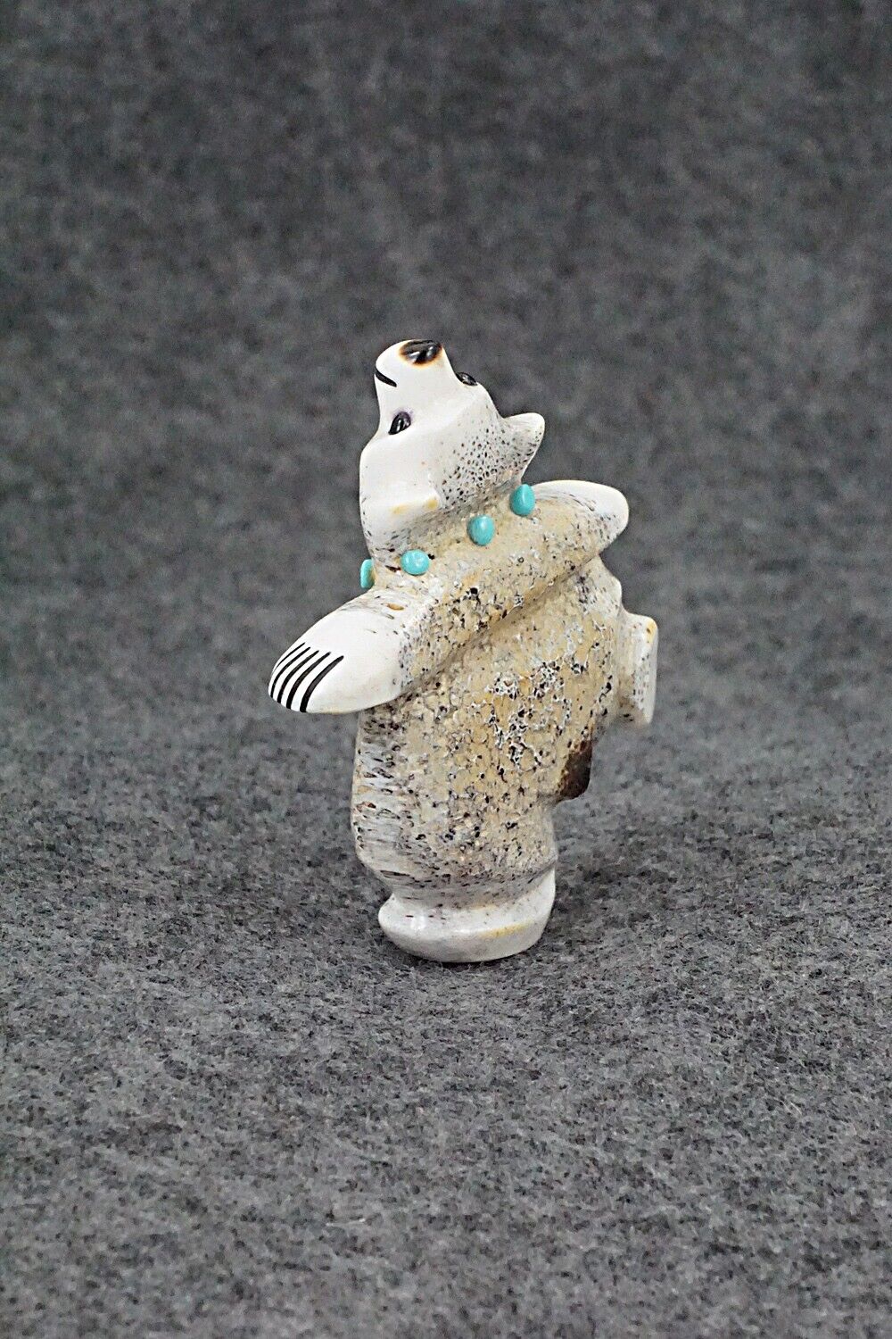 Dancing Bear Zuni Fetish Carving - Claudia Peina