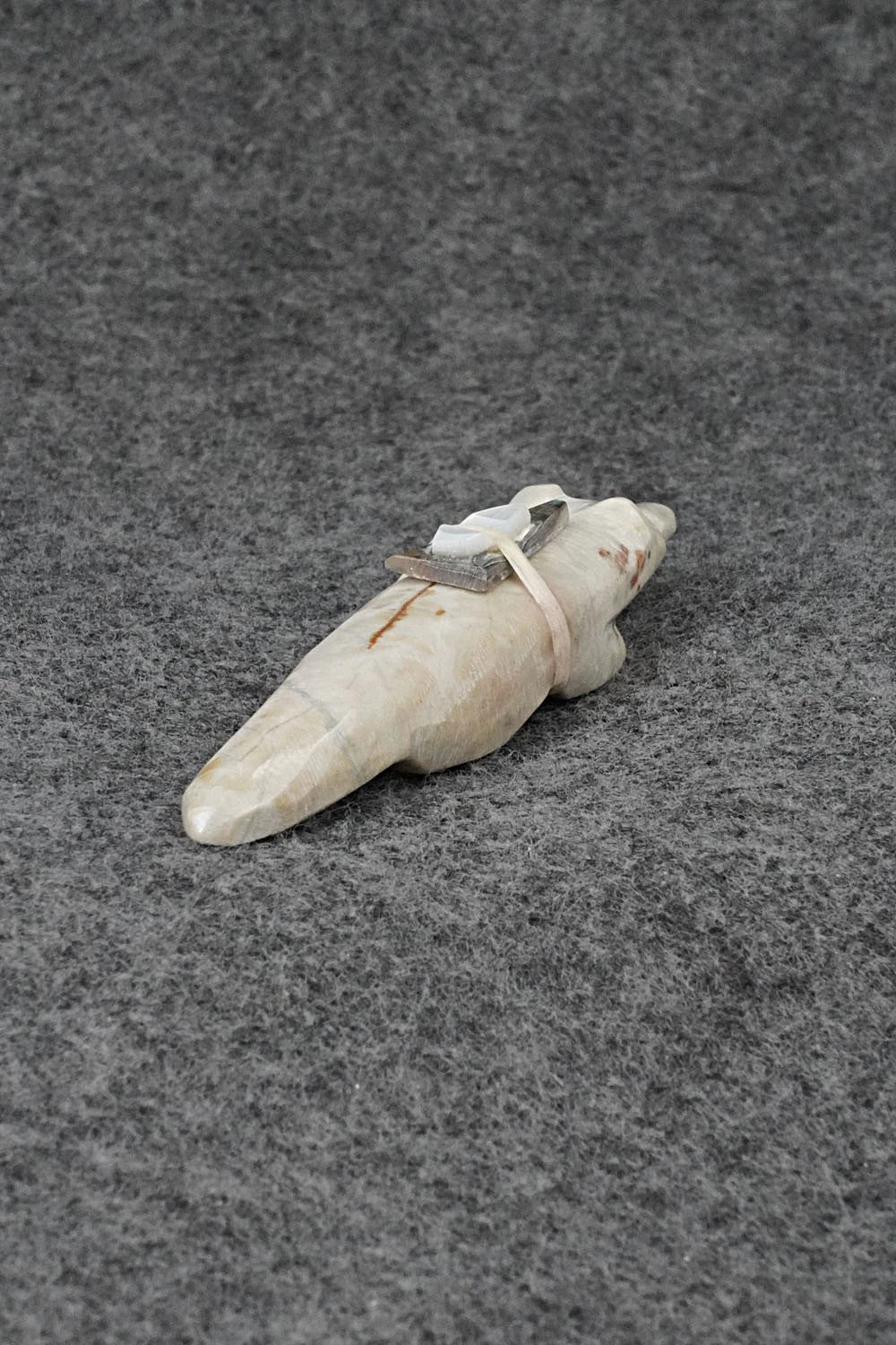 Badger Zuni Fetish Carving - Delvin Leekya
