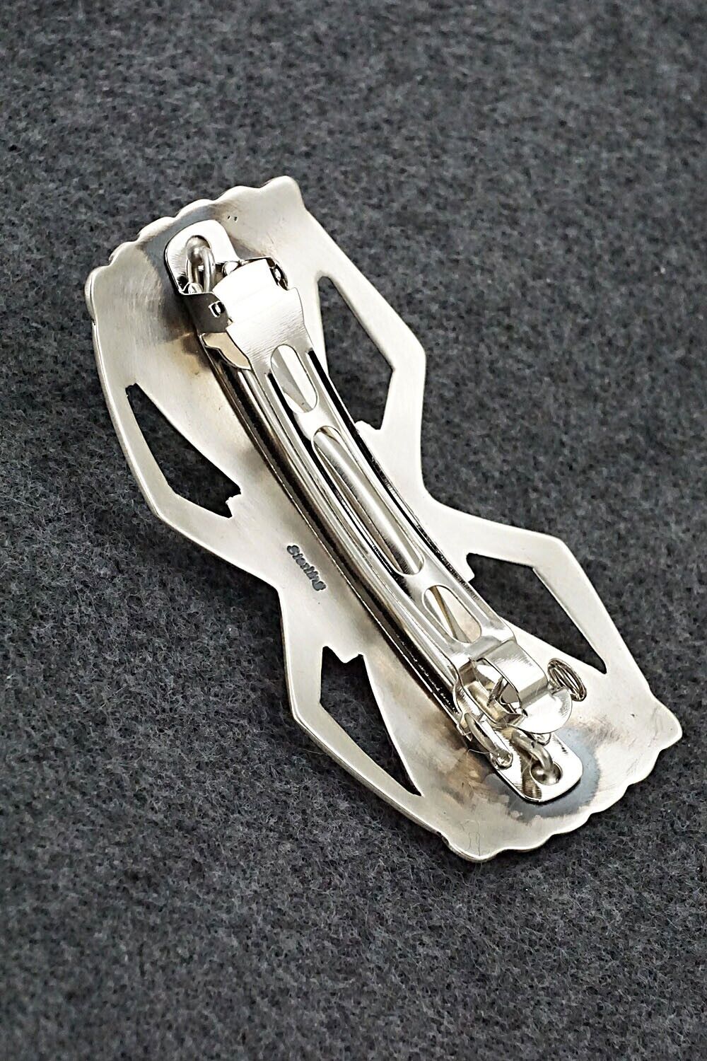 Spiny Oyster & Sterling Silver Hair Barrette - Martha Cayatineto