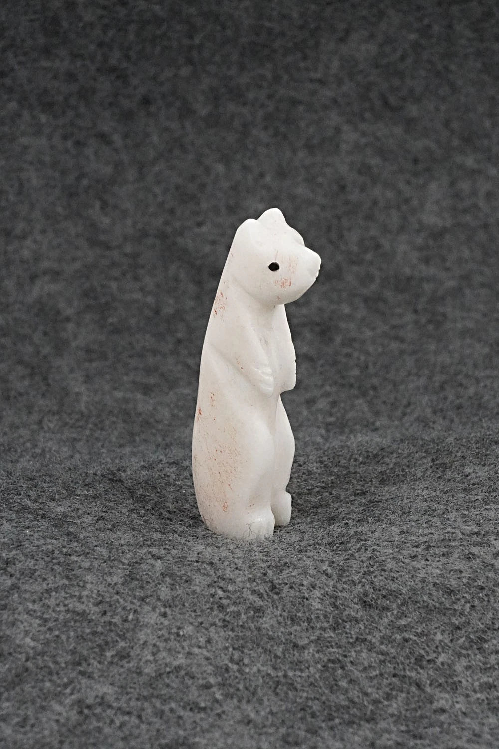 Bear Zuni Fetish Carving - Justin Red Elk