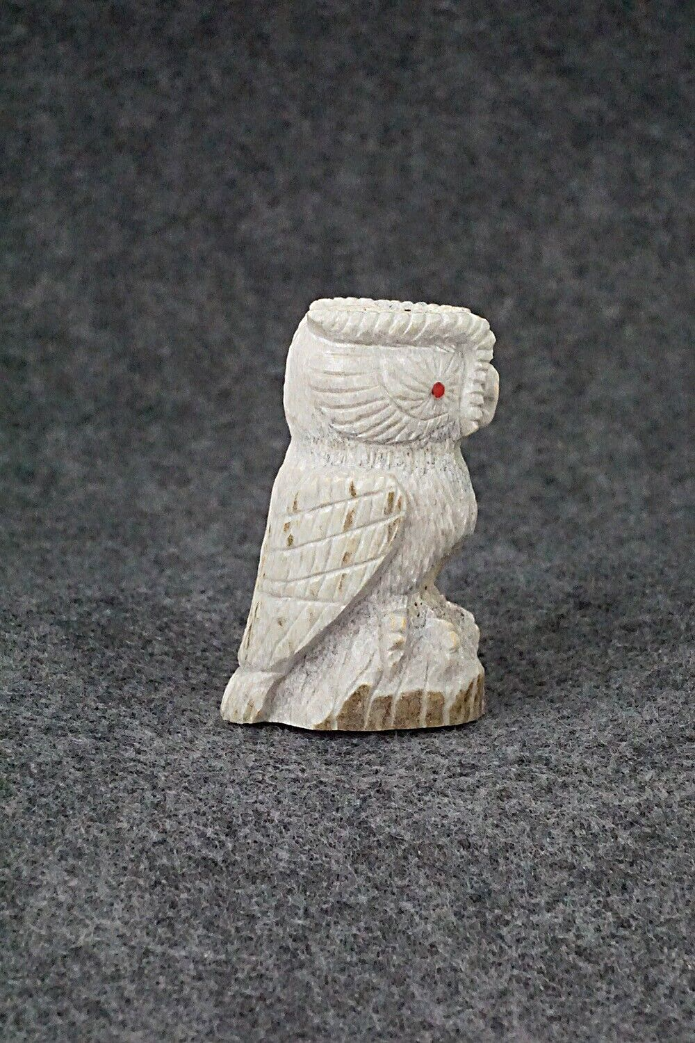 Owl Zuni Fetish Carving - Chris Peina