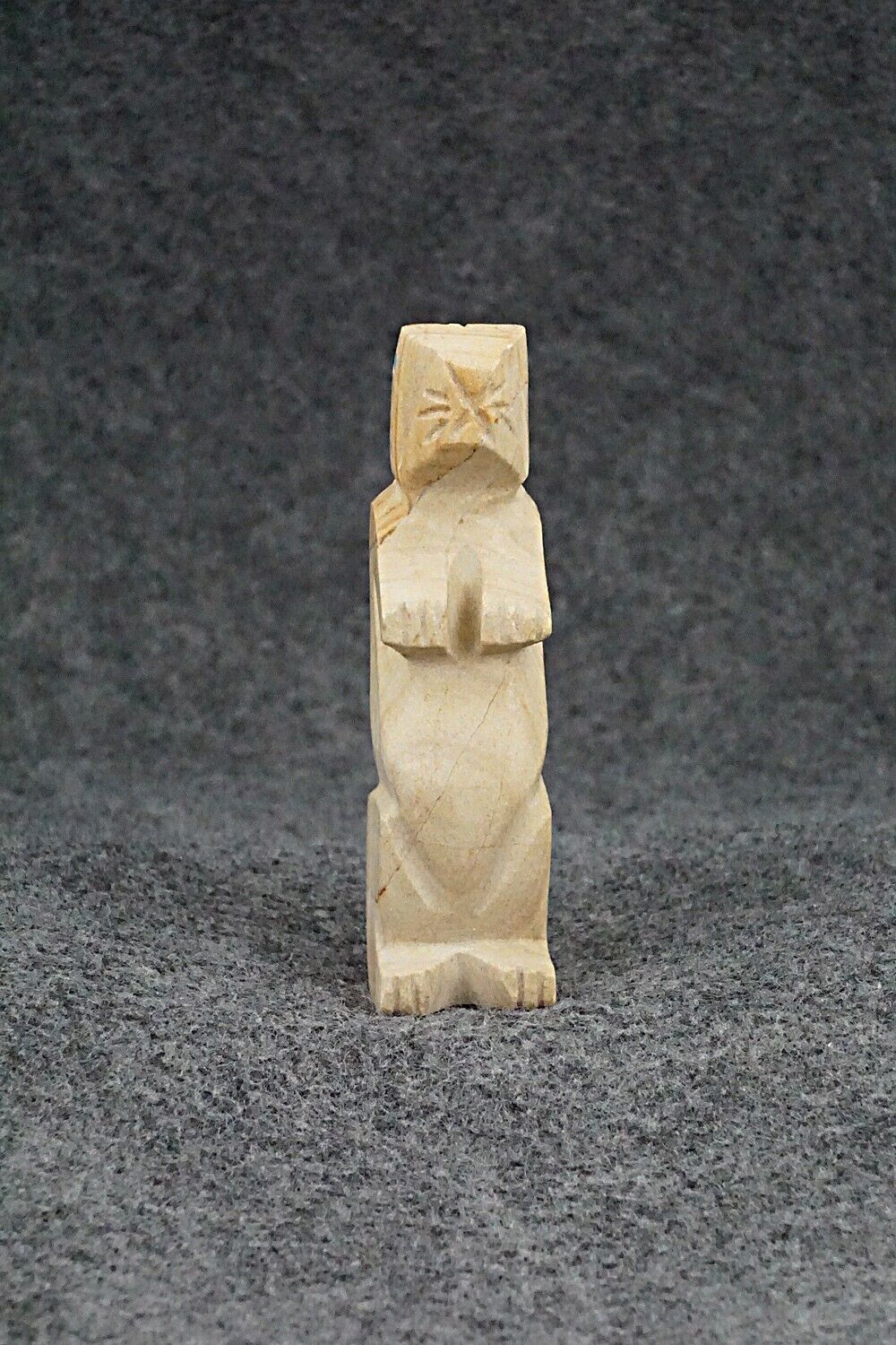 Prairie Dog Zuni Fetish Carving - Tony Mackel