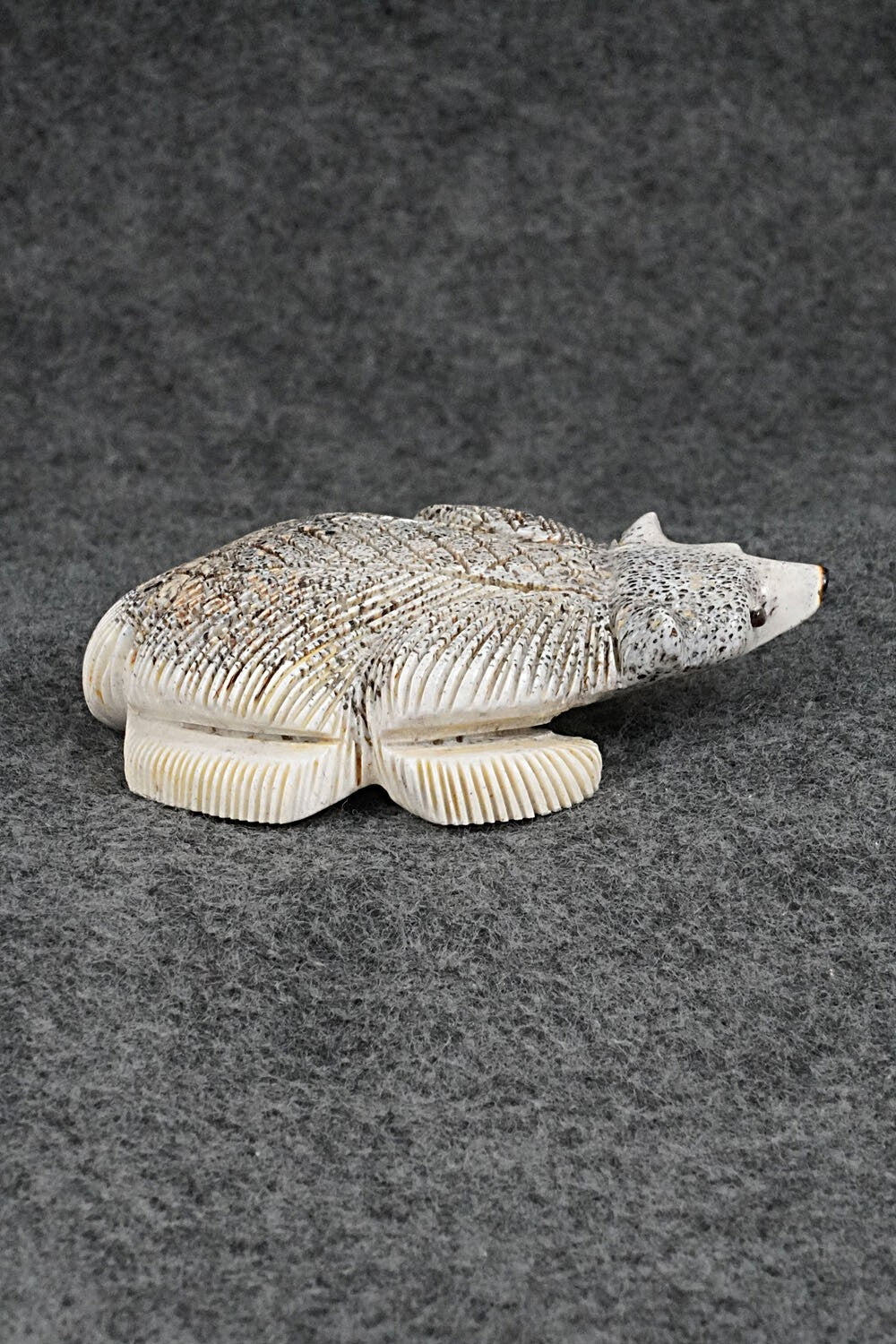 Badger Zuni Fetish Carving - Claudia Peina
