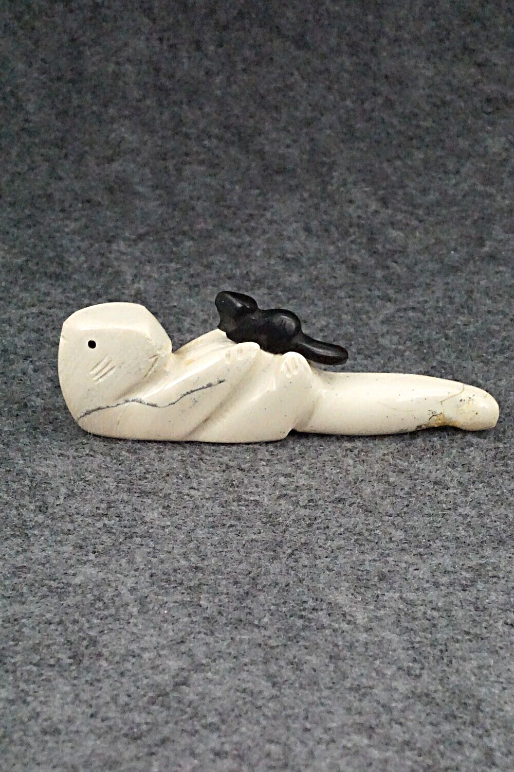 Otter with Pup Zuni Fetish Carving - Justin Red Elk