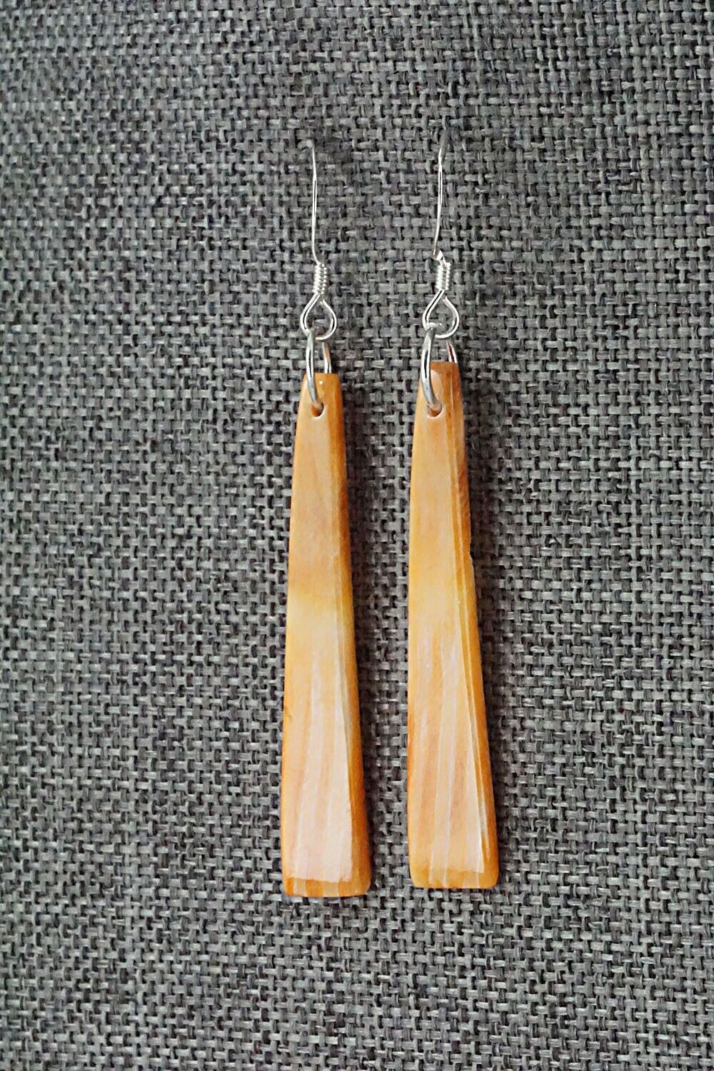 Spiny Oyster & Sterling Silver Earrings - Jesus Espino