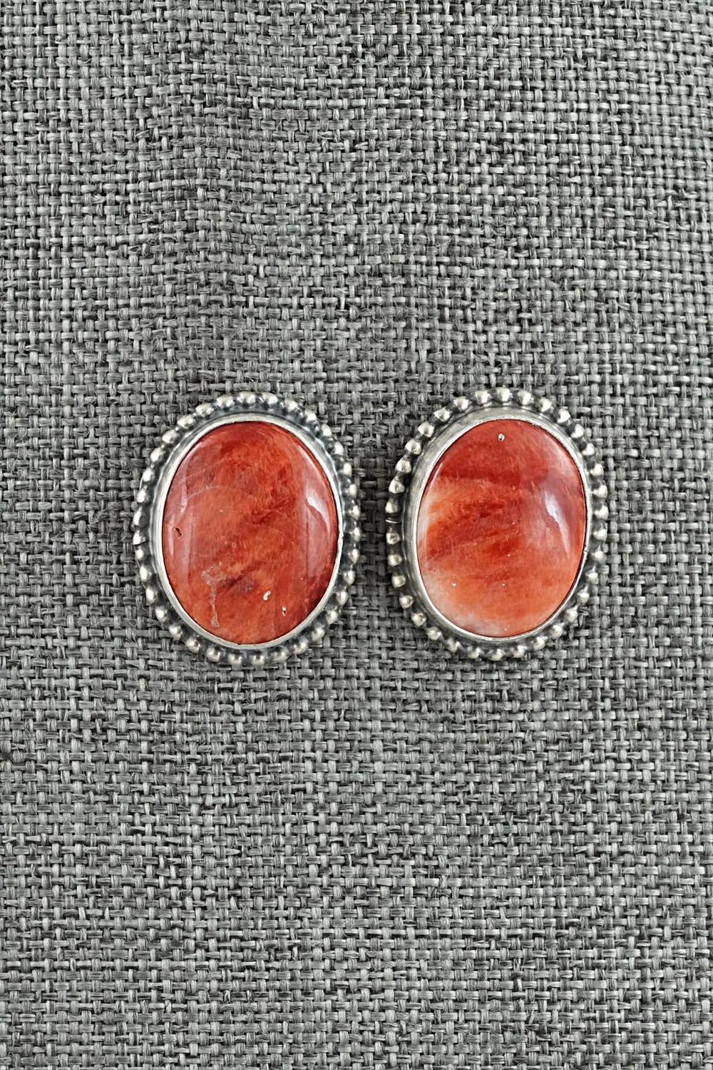 Spiny Oyster & Sterling Silver Necklace and Earrings Set - Darrin Livingston