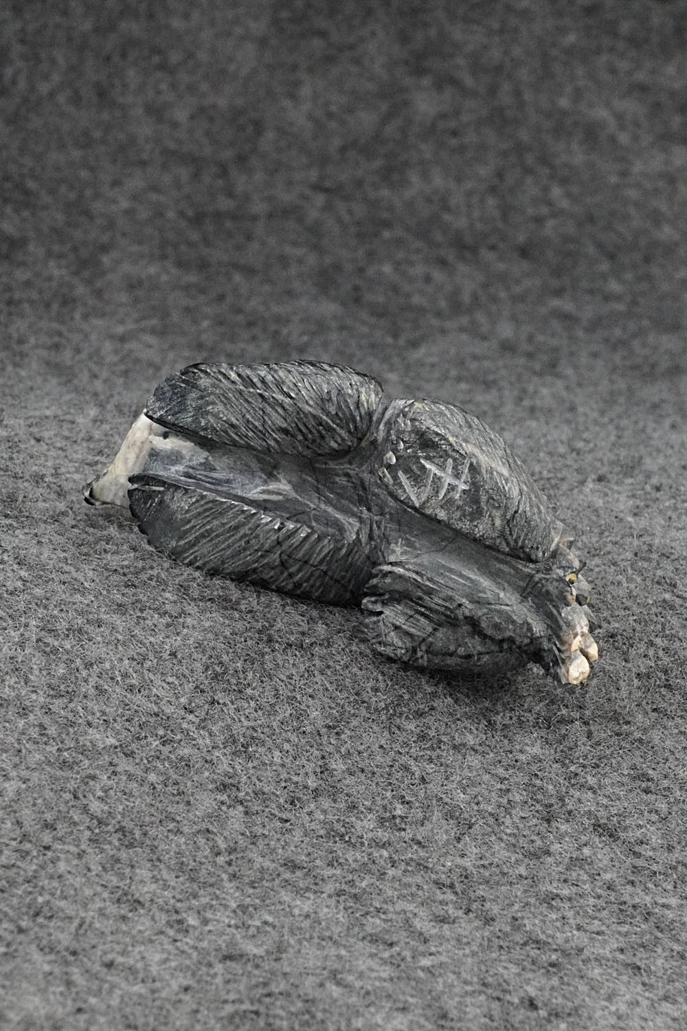 Porcupine Zuni Fetish Carving - Jonas Hustito