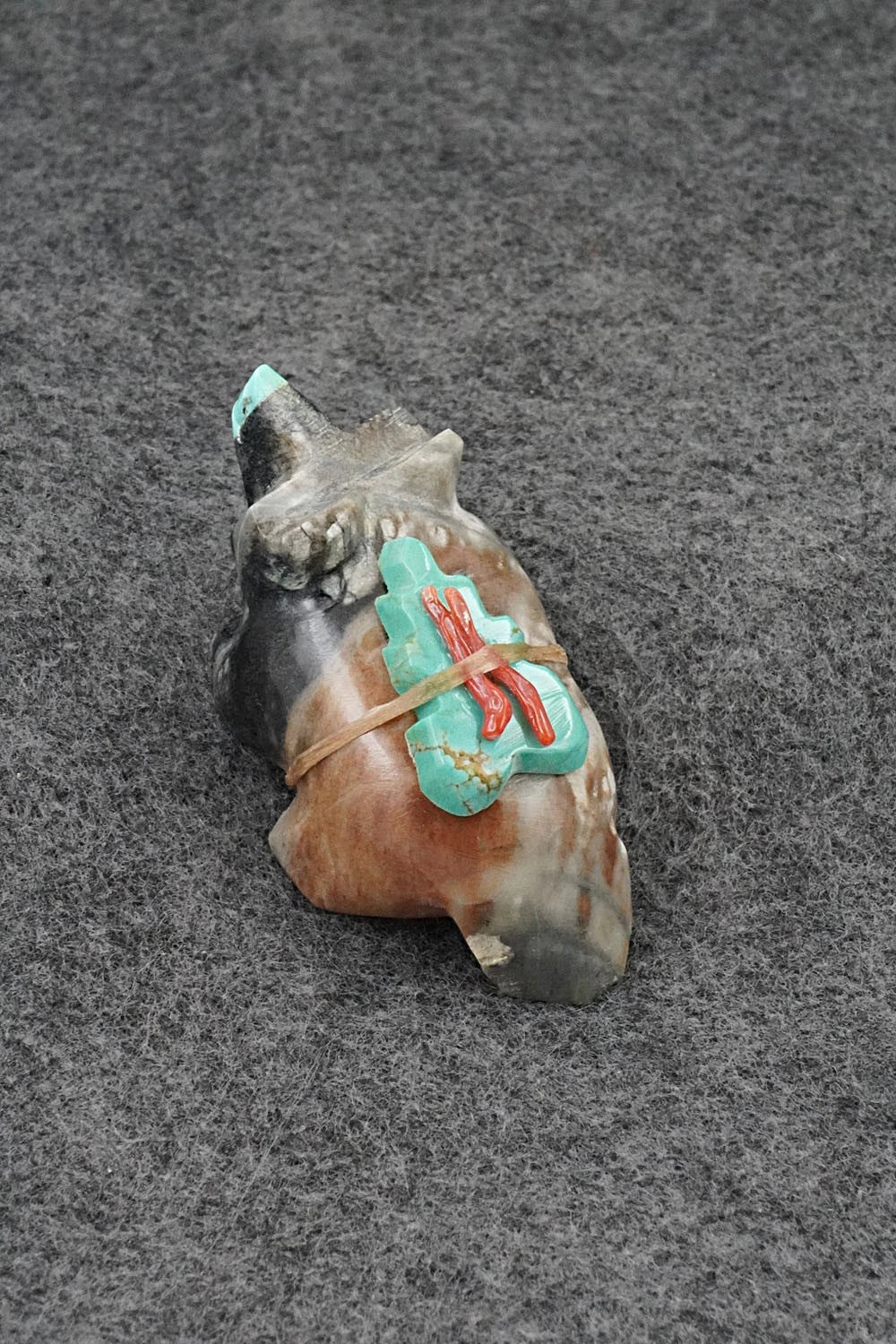 Badger Zuni Fetish Carving - Enrike Leekya