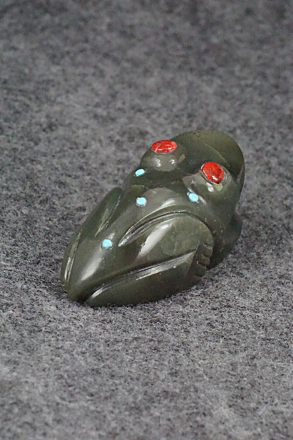 Frog Zuni Fetish Carving - Reynold Lunasee