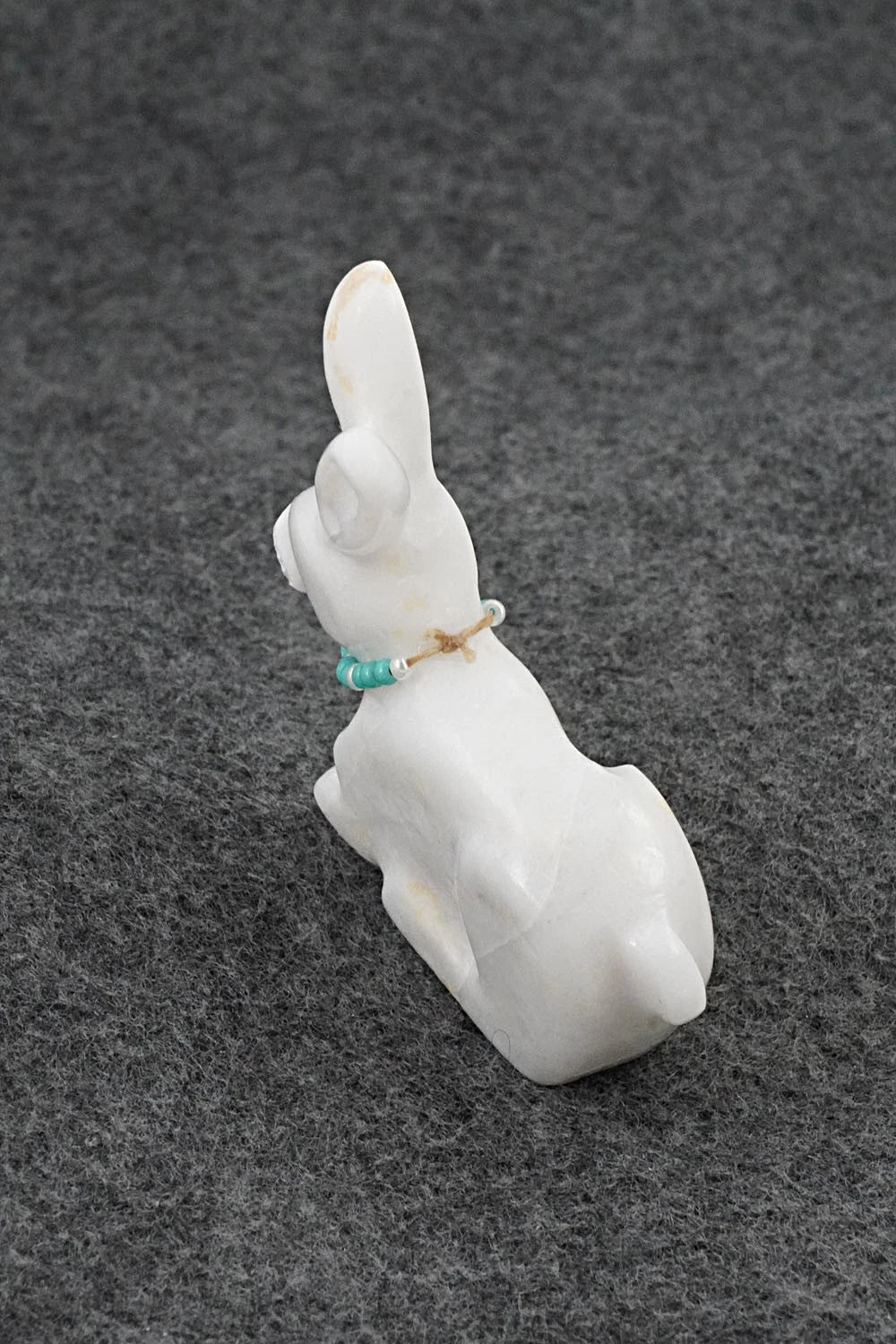 Jack Rabbit Zuni Fetish Carving - Andres Lementino