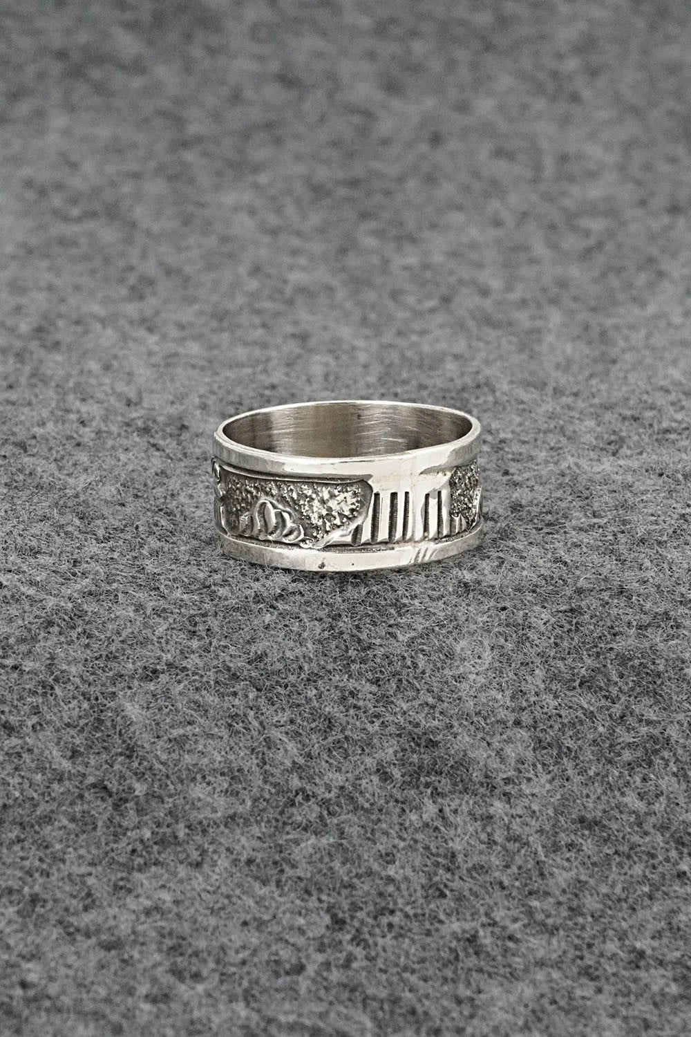 Sterling Silver Ring - Elaine Becenti - Size 11