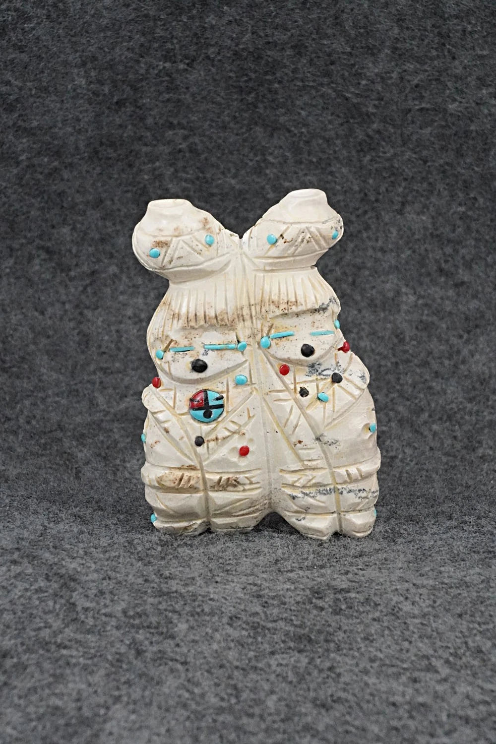 Ola Maiden Zuni Fetish Carving - Danette Laate