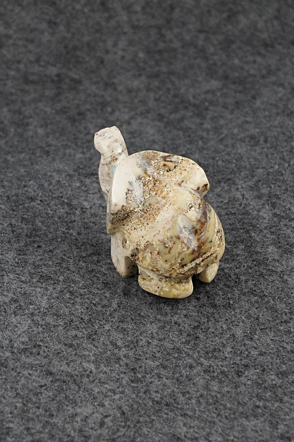 Elephant Zuni Fetish Carving - Gilbert Lonjose