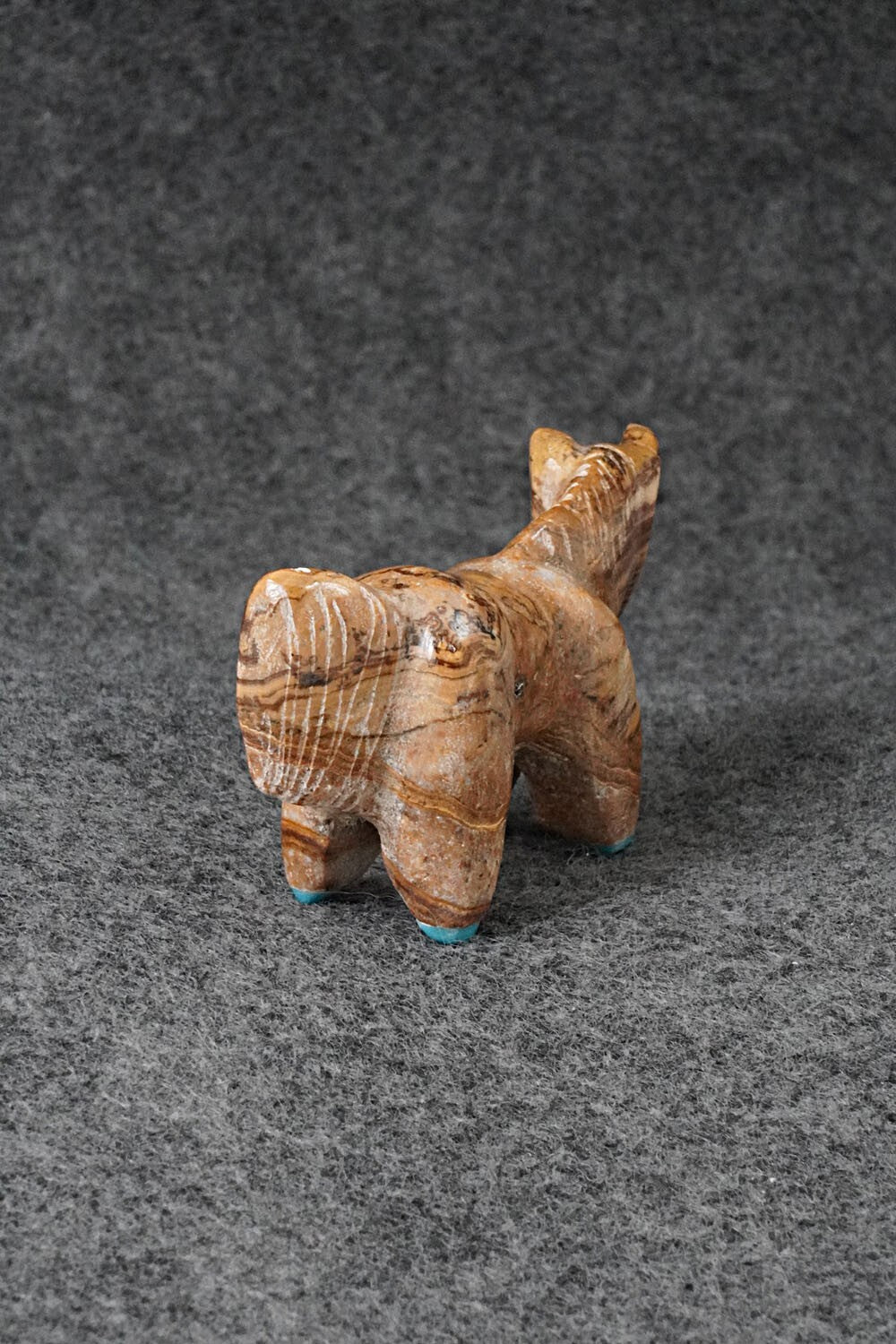 Horse Zuni Fetish Carving - Freddie Leekya