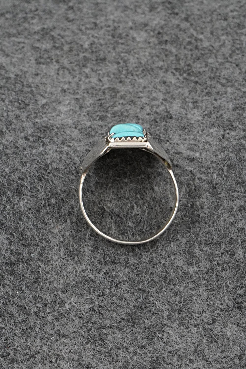 Turquoise & Sterling Silver Vintage Ring - Size 11.5