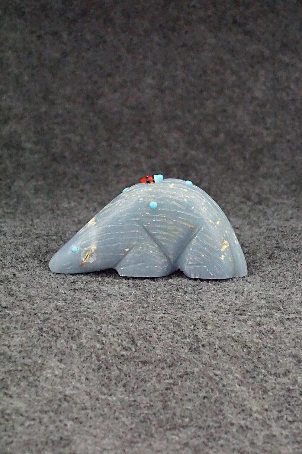 Porcupine Zuni Fetish Carving - Danette Laate