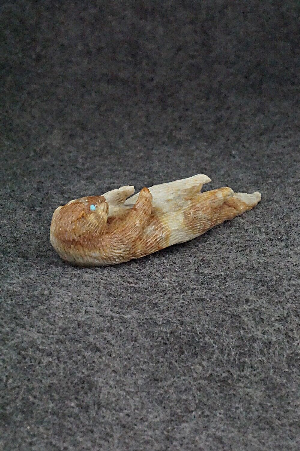 Otter Zuni Fetish Carving - Lance Cheama