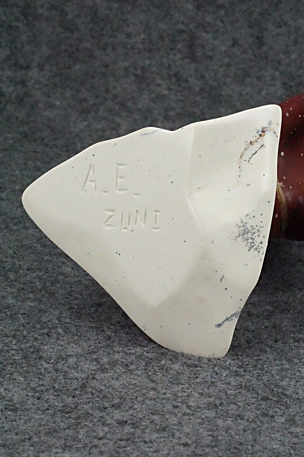 Bear Zuni Fetish Carving - Albert Eustace