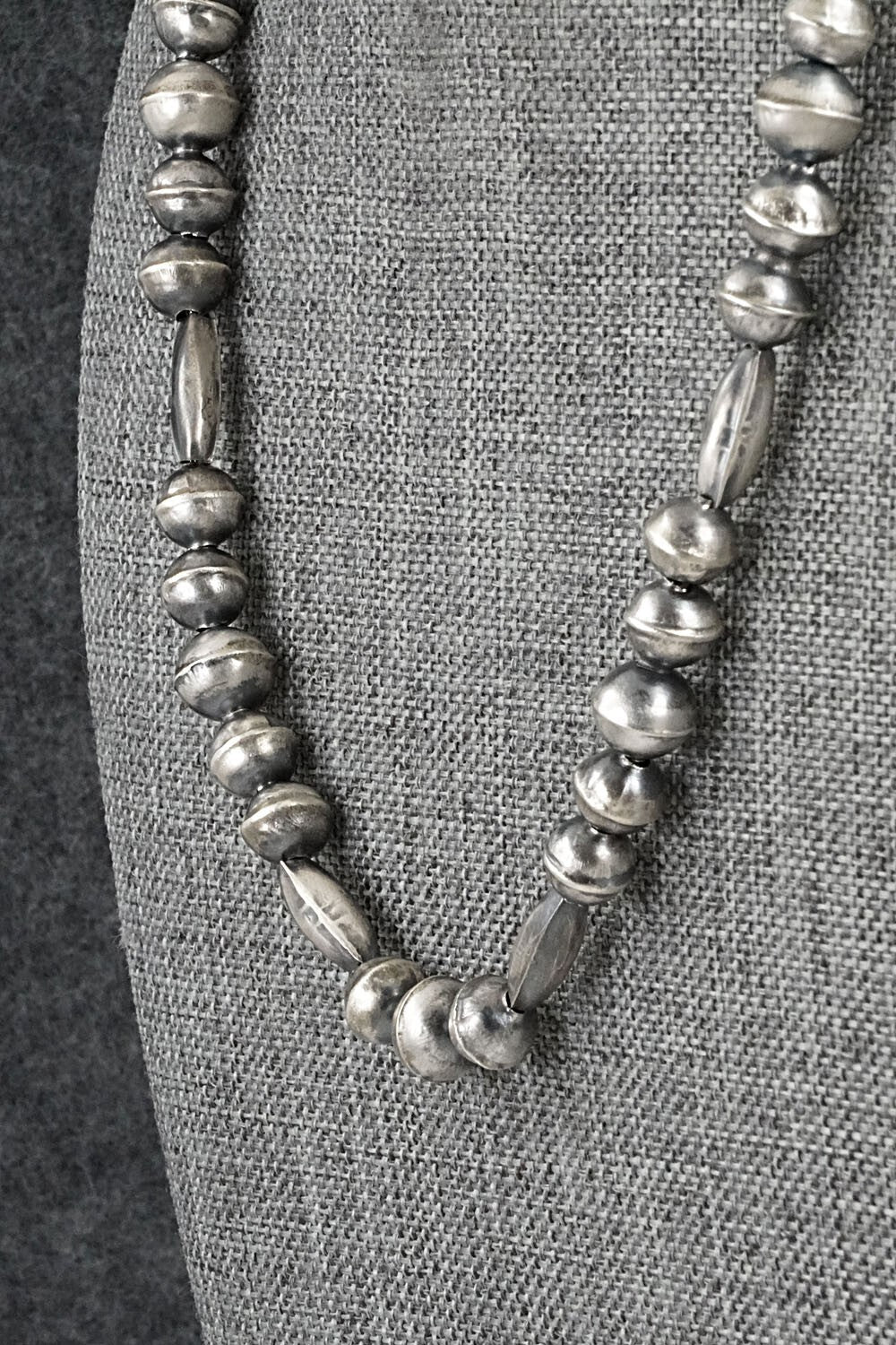 Sterling Silver Navajo Pearl Necklace 18" - Vintage