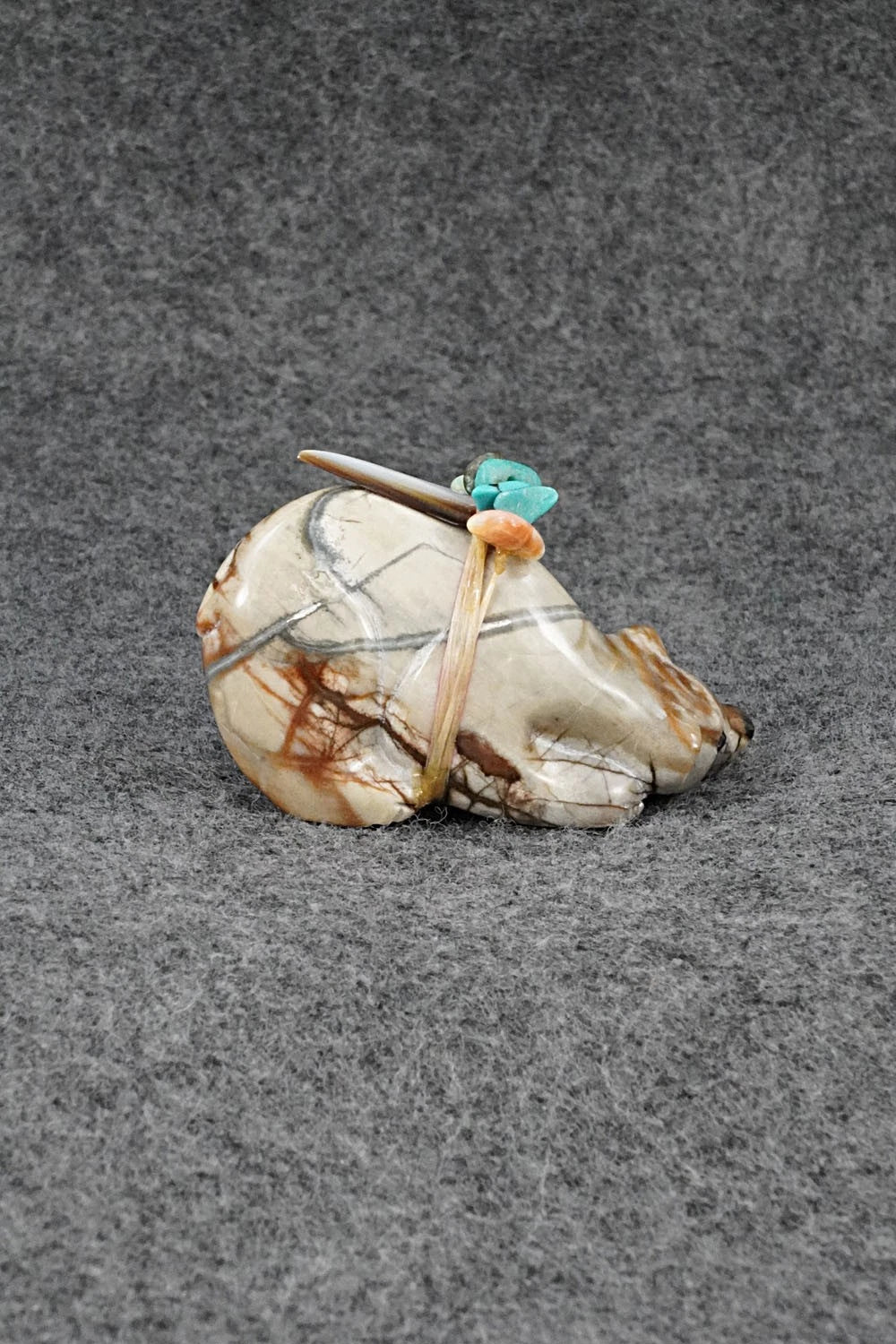 Bear Zuni Fetish Carving - Randy Lucio