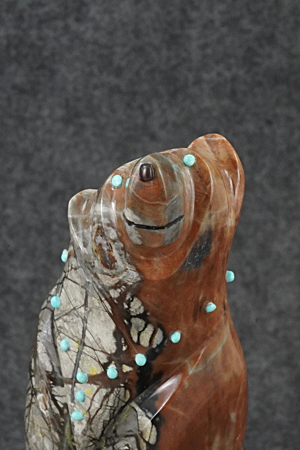 Bear Zuni Fetish Carving - Claudia Peina