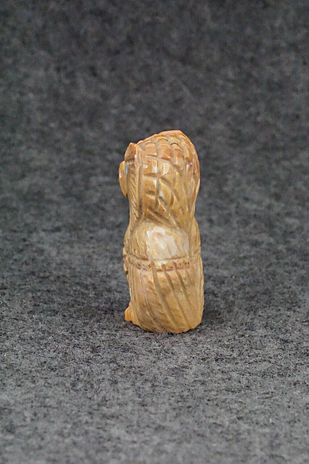 Owl Zuni Fetish Carving - Jonas Hustito
