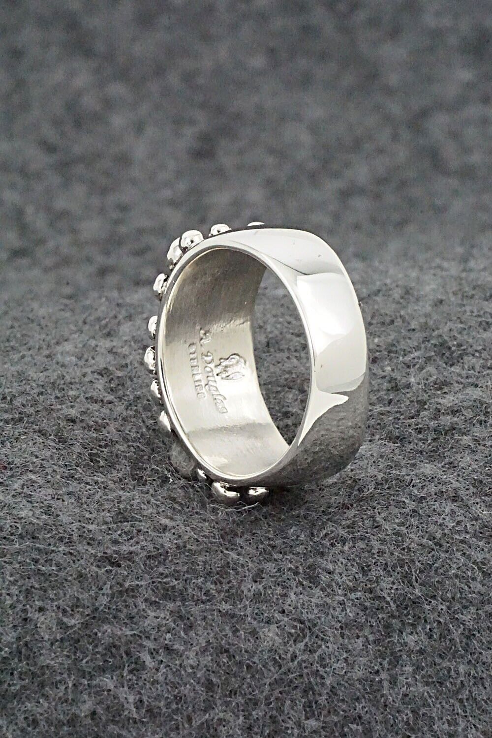 Coral & Sterling Silver Ring - Akee Douglas - Size 8.5