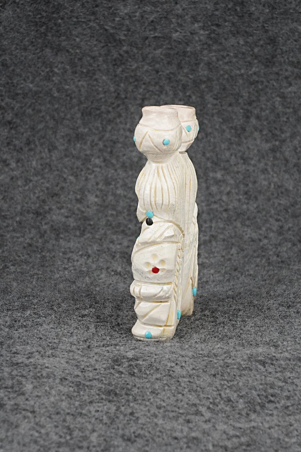 Ola Maiden Zuni Fetish Carving - Danette Laate