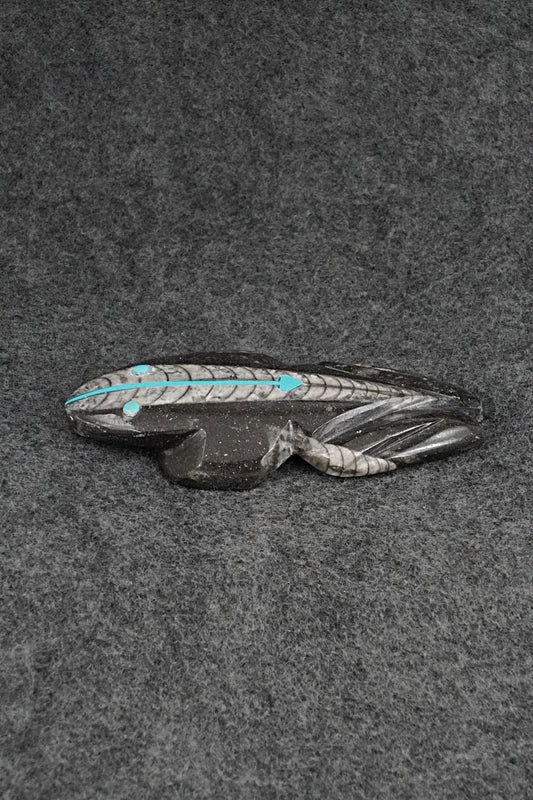 Frog Zuni Fetish Carving - Kenric Laiwakete