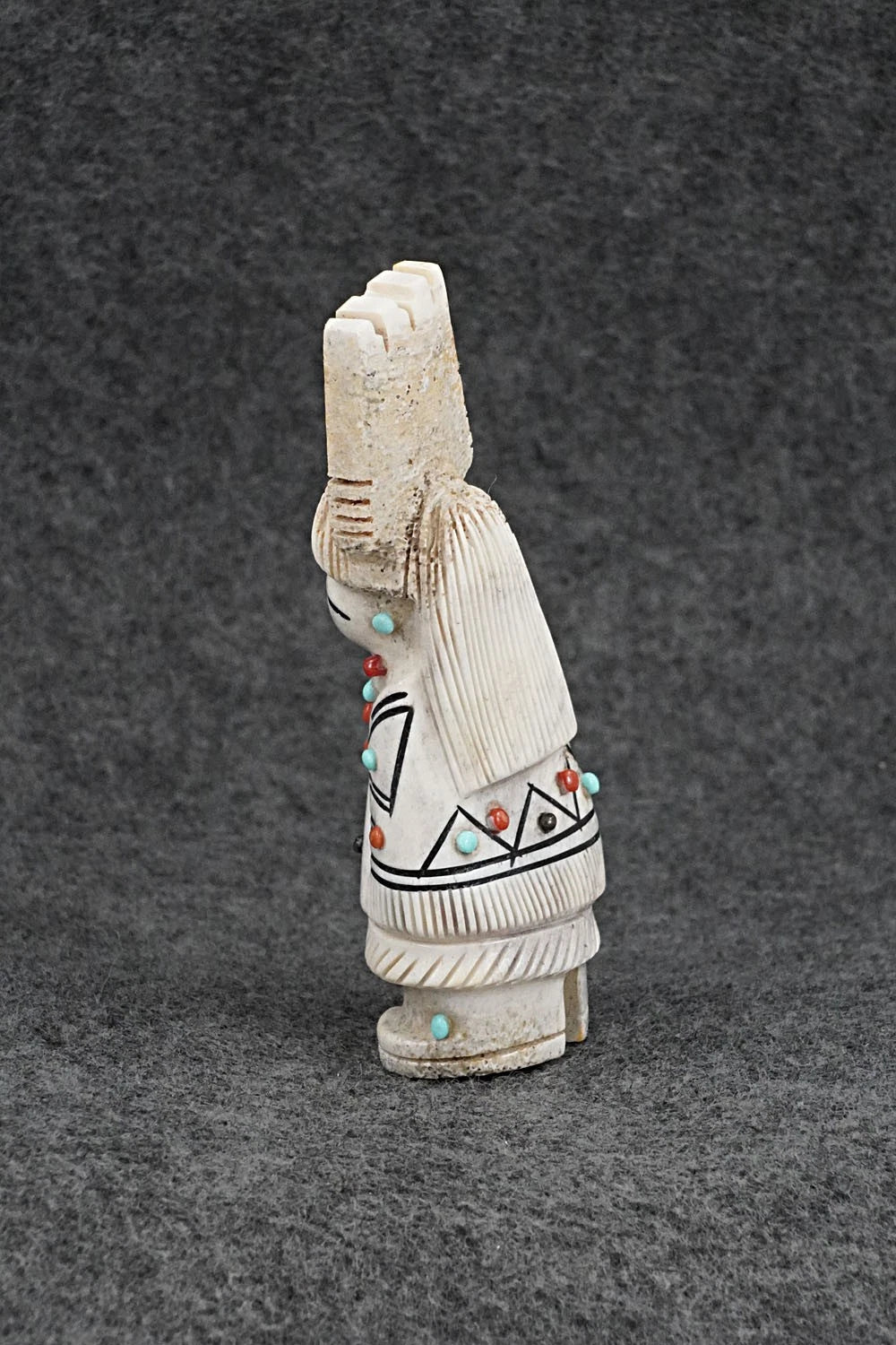 Corn Maiden Zuni Fetish Carving - Claudia Peina