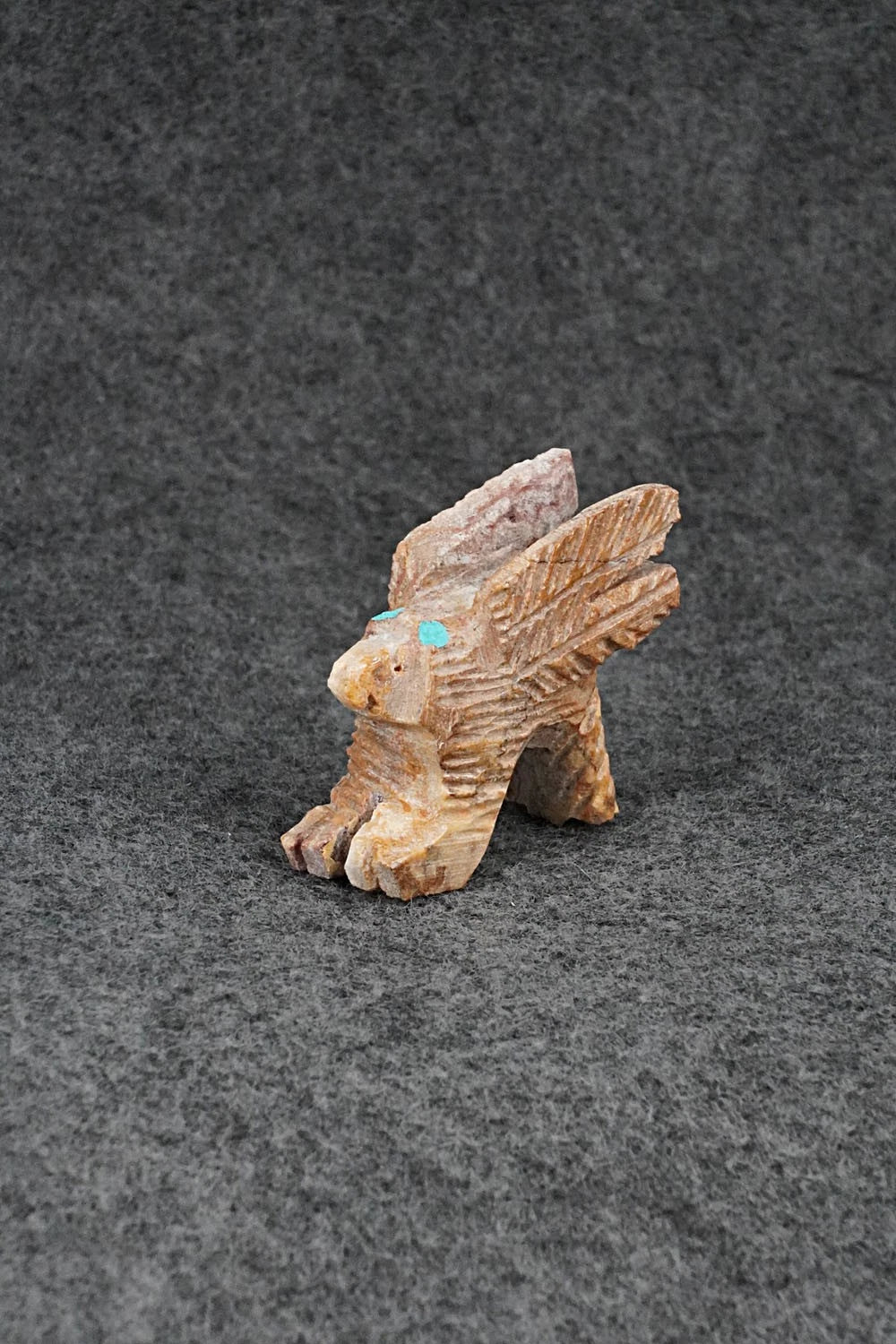 Eagle Zuni Fetish Carving - Carl Etsate
