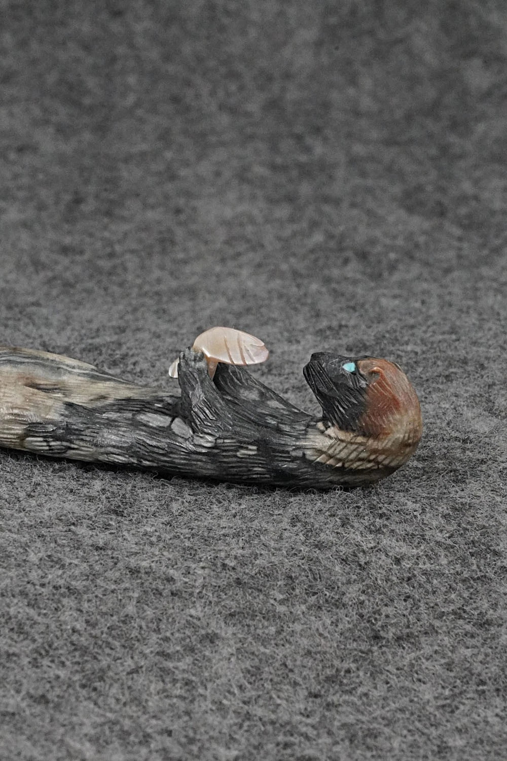 Otter Zuni Fetish Carving - Lance Cheama