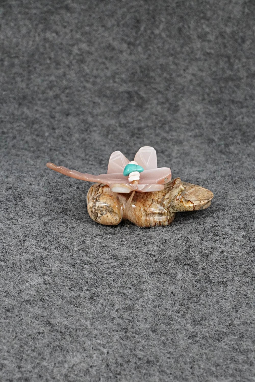 Frog Zuni Fetish Carving - Daisy Rose Leonard