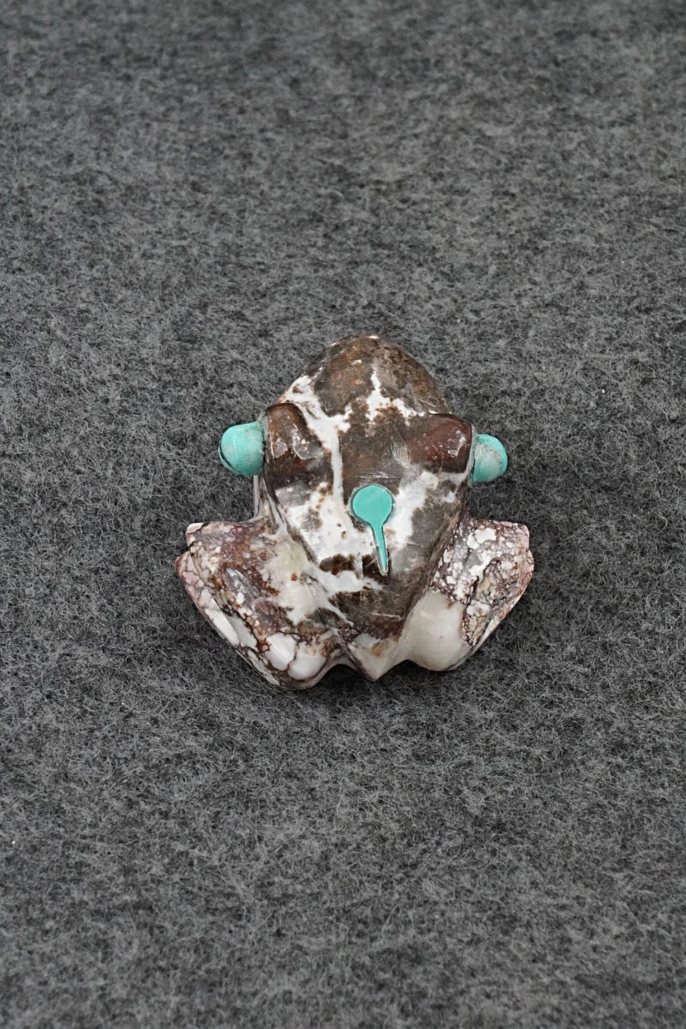 Frog Zuni Fetish Carving - Andres Lementino