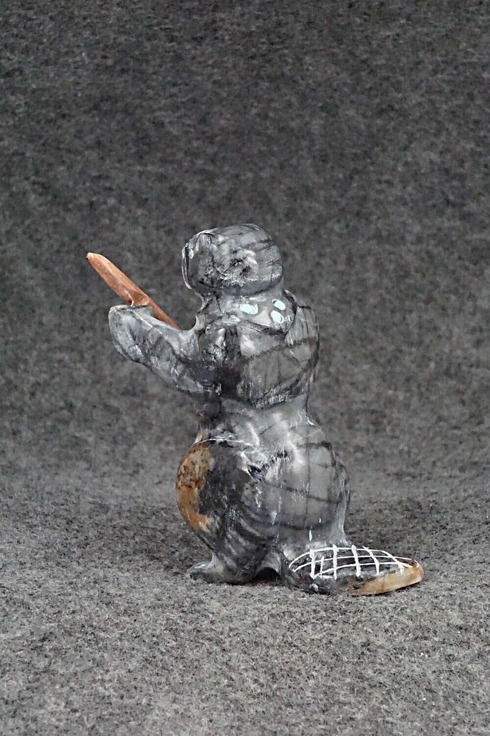 Beaver Zuni Fetish Carving - Freddie Leekya