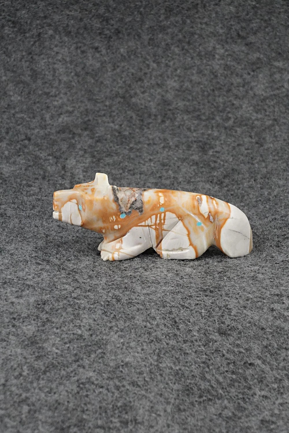 Wolf Zuni Fetish Carving - David Chavez