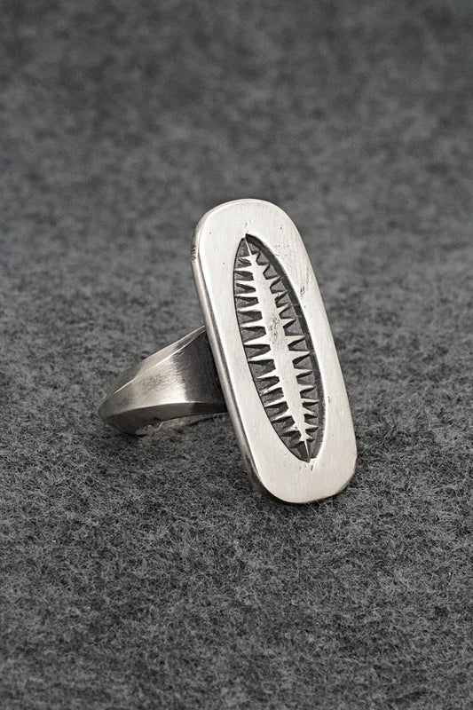 Sterling Silver Ring - Emerson Bill - Size 12