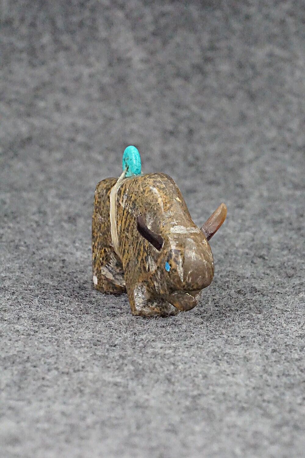 Buffalo Zuni Fetish Carving - Fernando Laiwakete